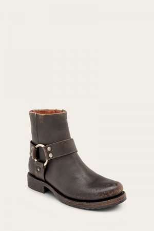 Frye Veronica Harness Short - Antiqued-black