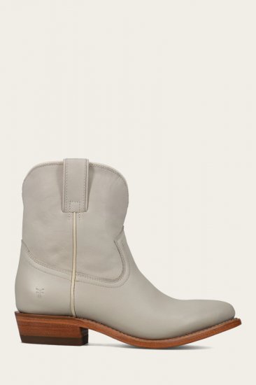 Frye Billy Short - Ivory - Click Image to Close