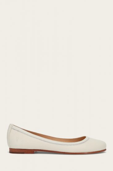 Frye Carson Ballet - White - Click Image to Close