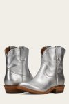 Frye Billy Short - Silver