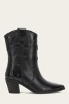 Frye Sara Western Short - Black