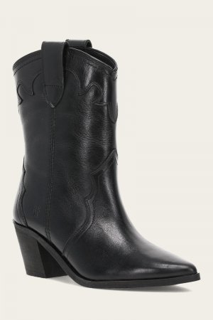 Frye Sara Western Short - Black