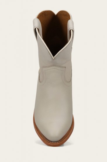 Frye Billy Short - Ivory - Click Image to Close