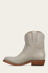 Frye Billy Short - Ivory