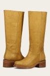 Frye Campus 14L - Banana
