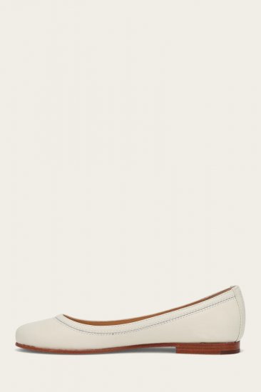 Frye Carson Ballet - White - Click Image to Close